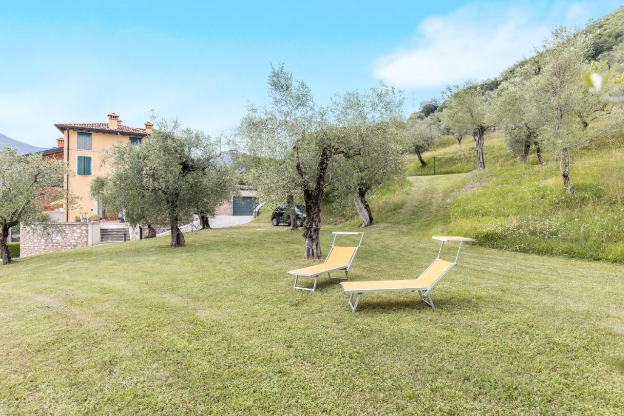 Appartamento Casa Mandello Salò Esterno foto