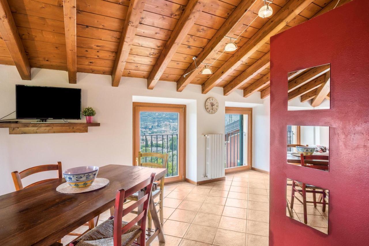 Appartamento Casa Mandello Salò Esterno foto