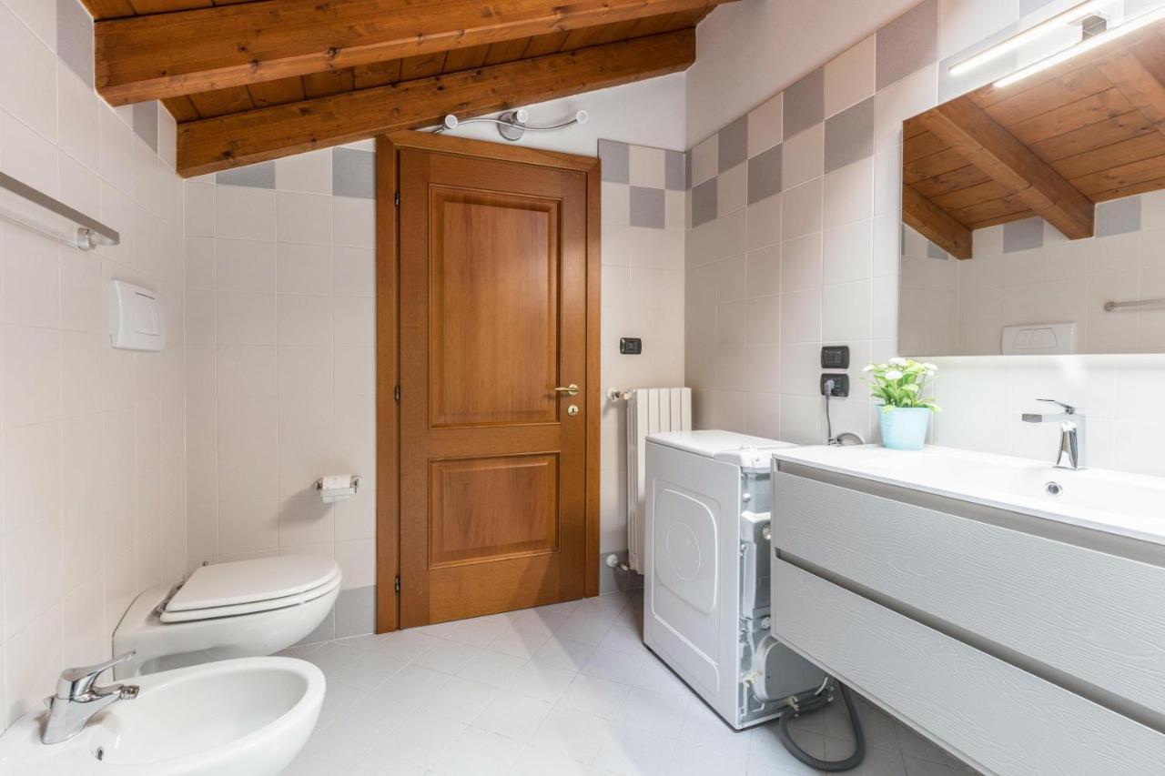 Appartamento Casa Mandello Salò Esterno foto